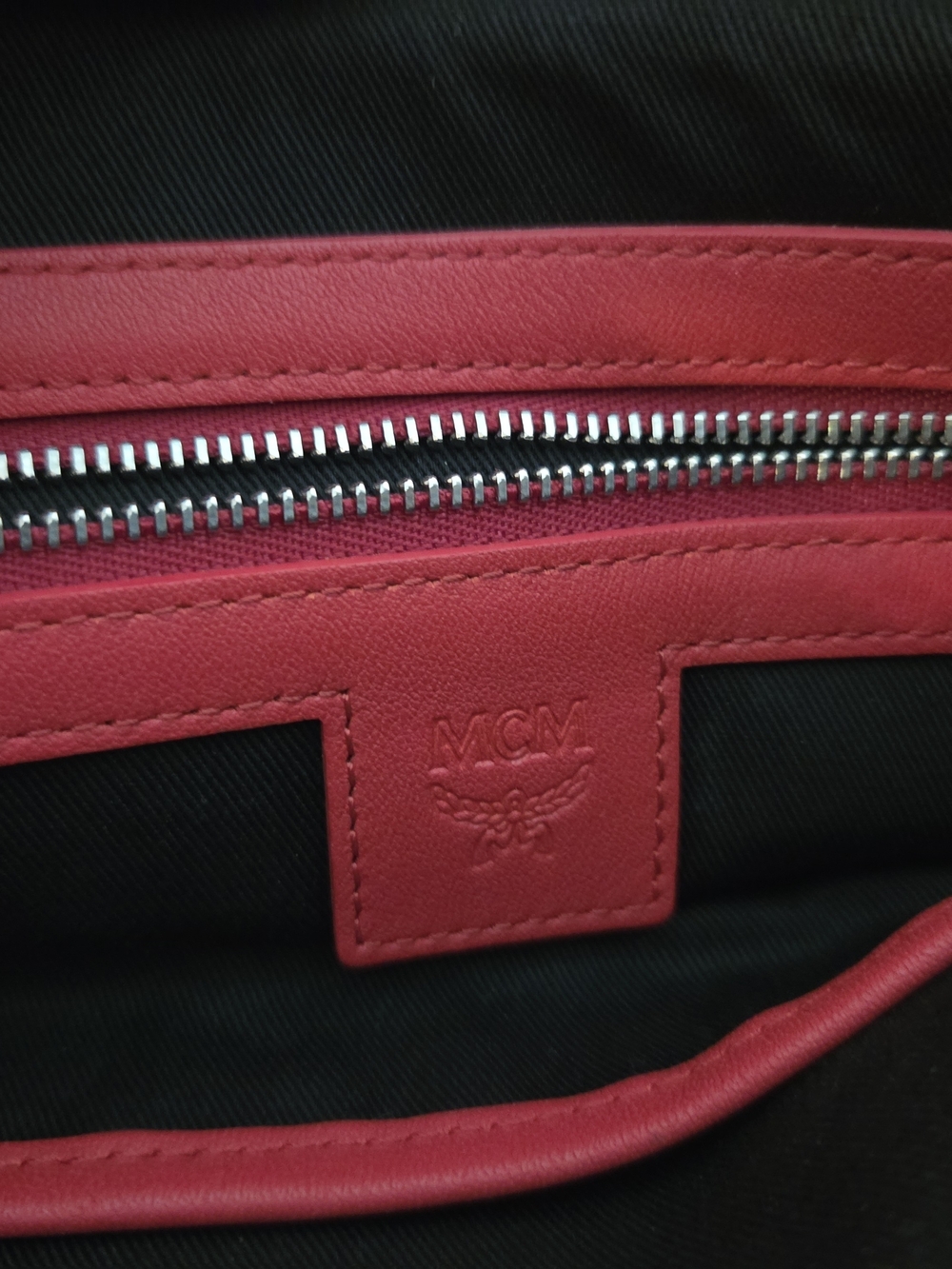 MCM Black Crossbody Bag with Red Trim - Picture 5 of 9